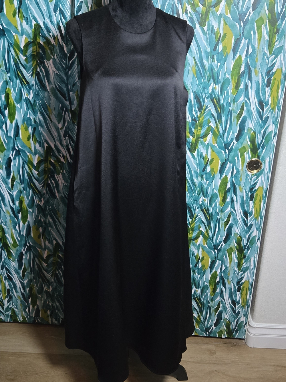 Adolfo Dominguez Black Satin Sleeveless Trapeze Maxi Dress Size 38